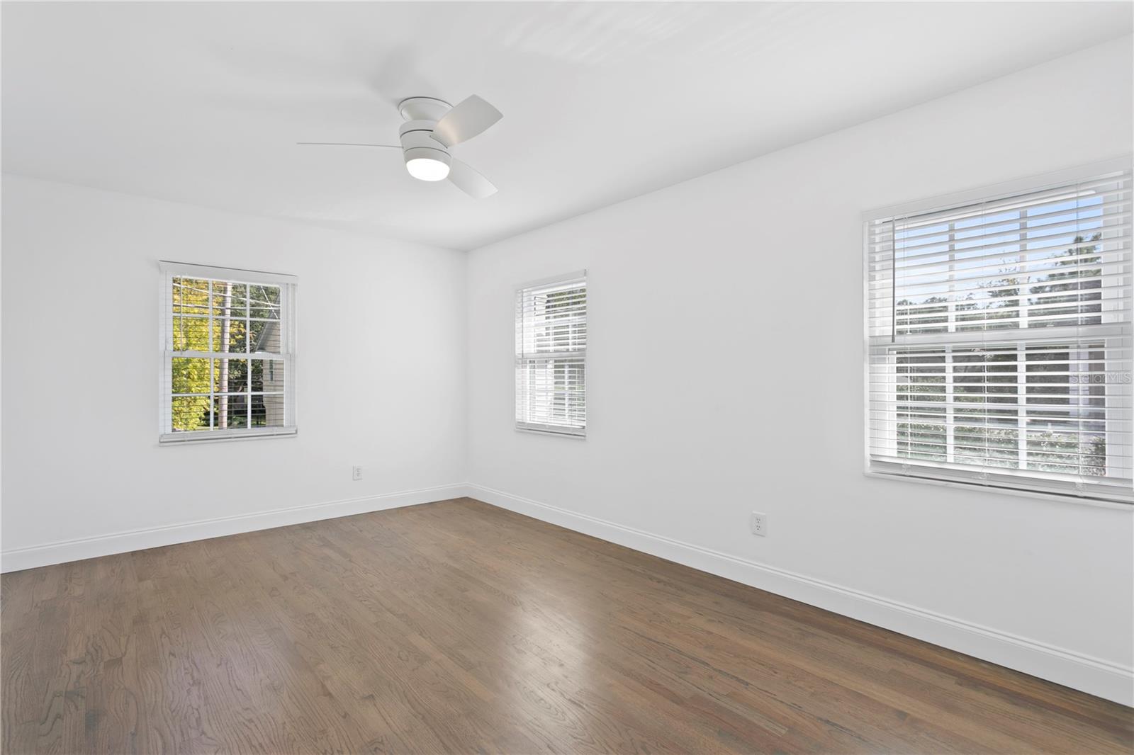 4704 W BROOKWOOD DR — photo 49