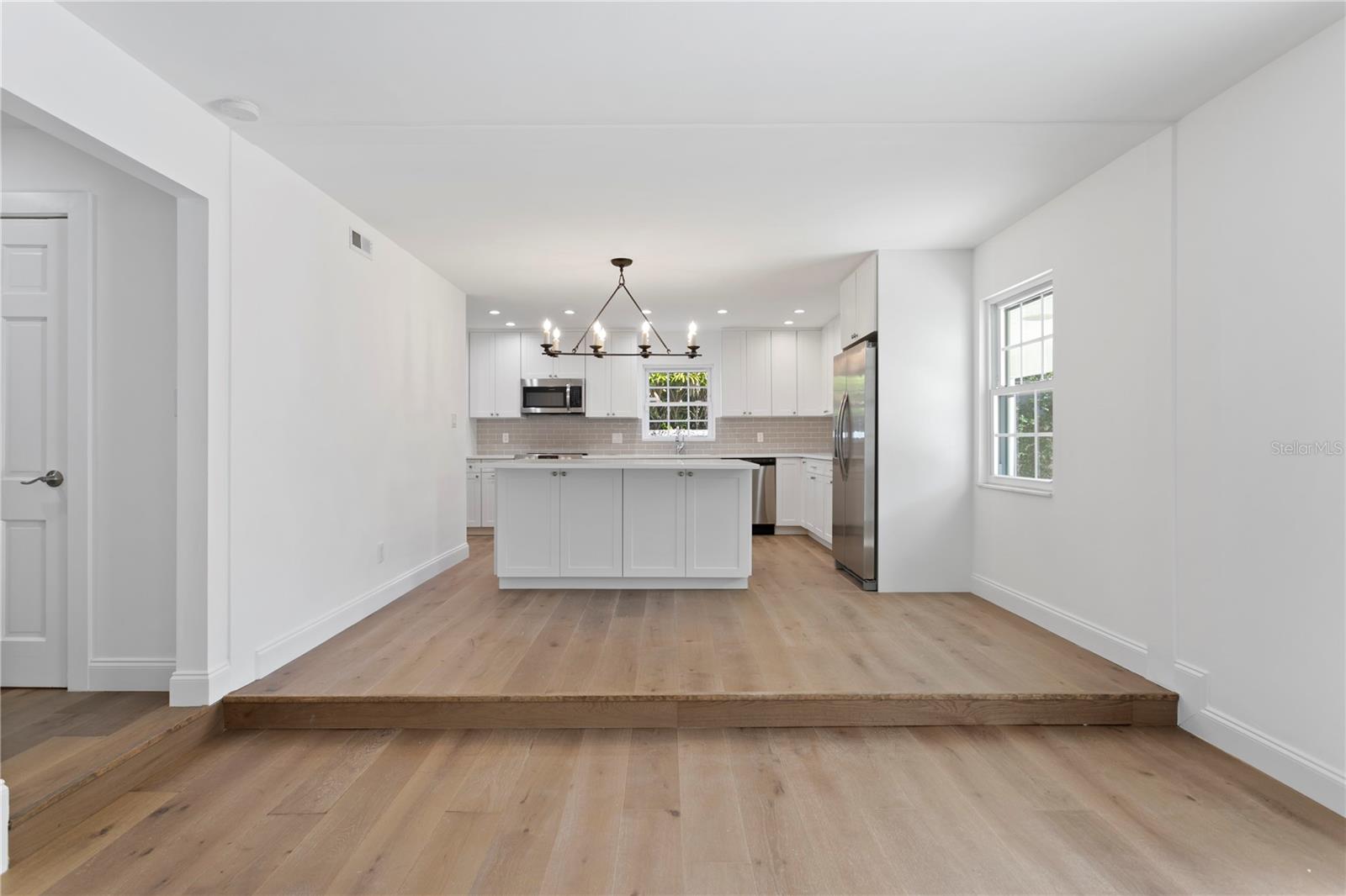 4704 W BROOKWOOD DR — photo 31