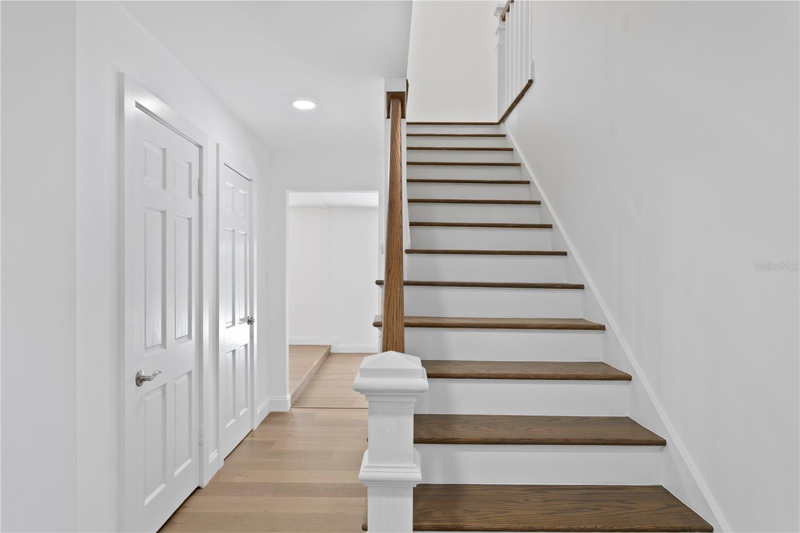 4704 W BROOKWOOD DR — photo 11