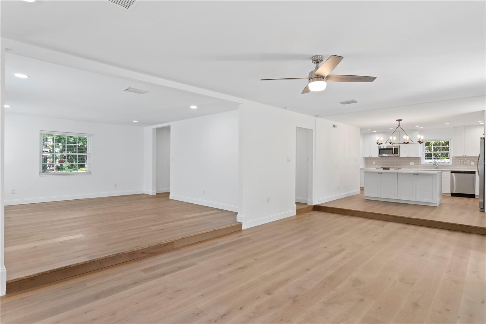 4704 W BROOKWOOD DR — photo 21