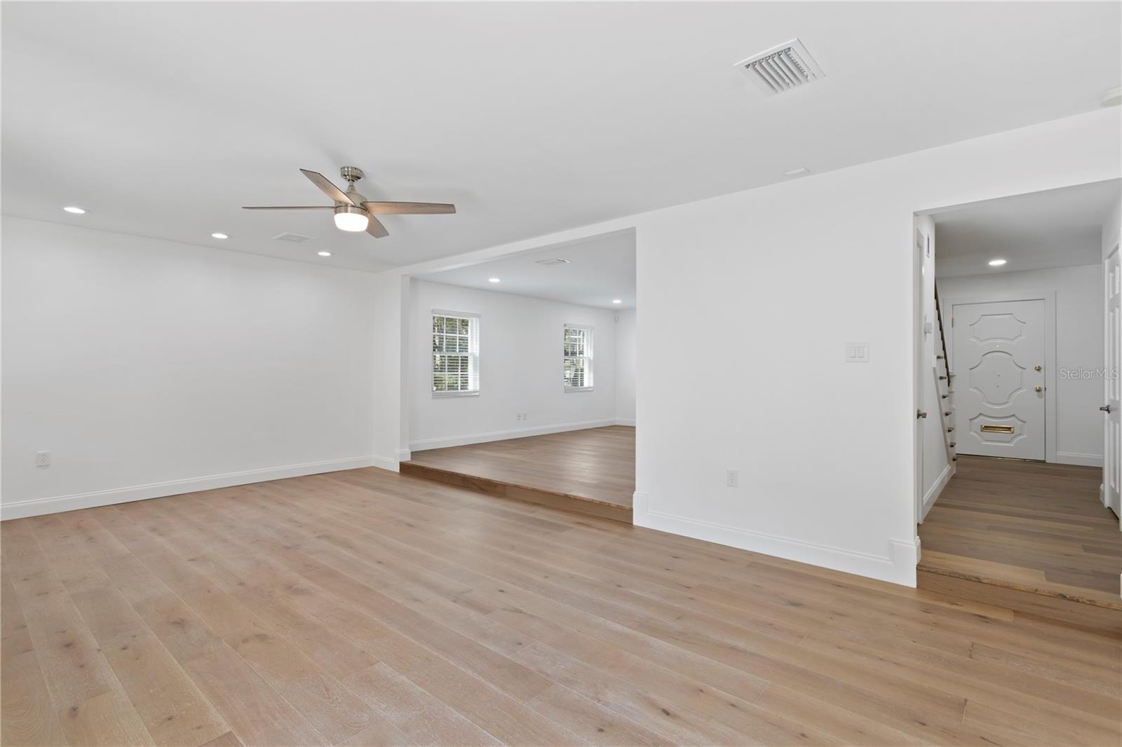 4704 W BROOKWOOD DR — photo 25