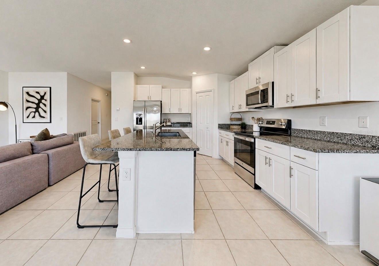 13265 GREAT PLAINS DR — photo 10