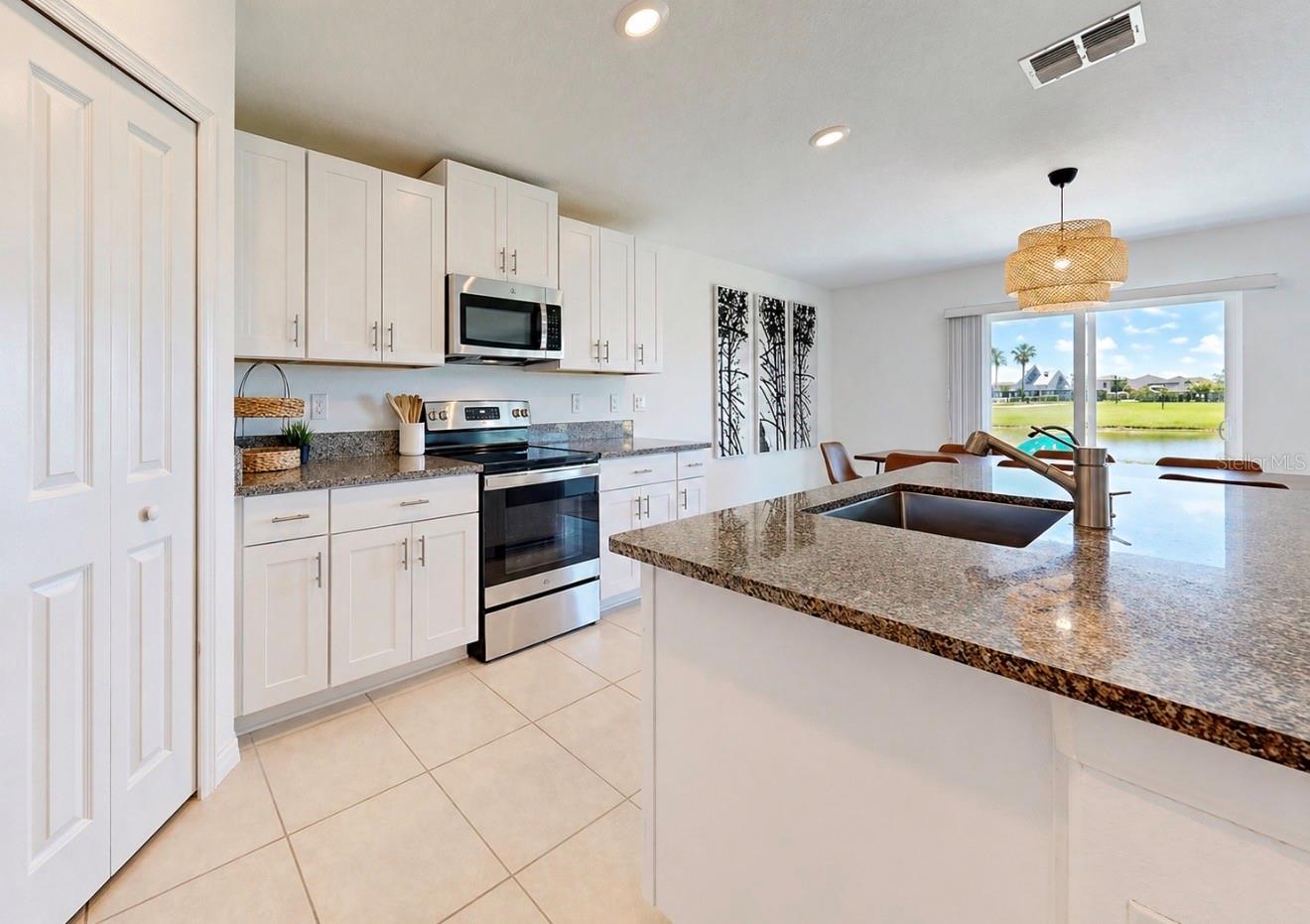 13265 GREAT PLAINS DR — photo 15