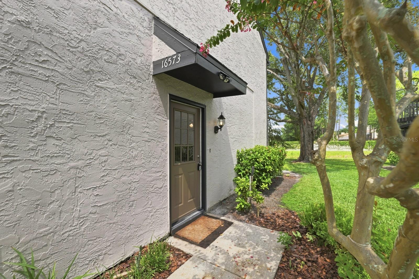 16573 BRIGADOON DR — photo 2