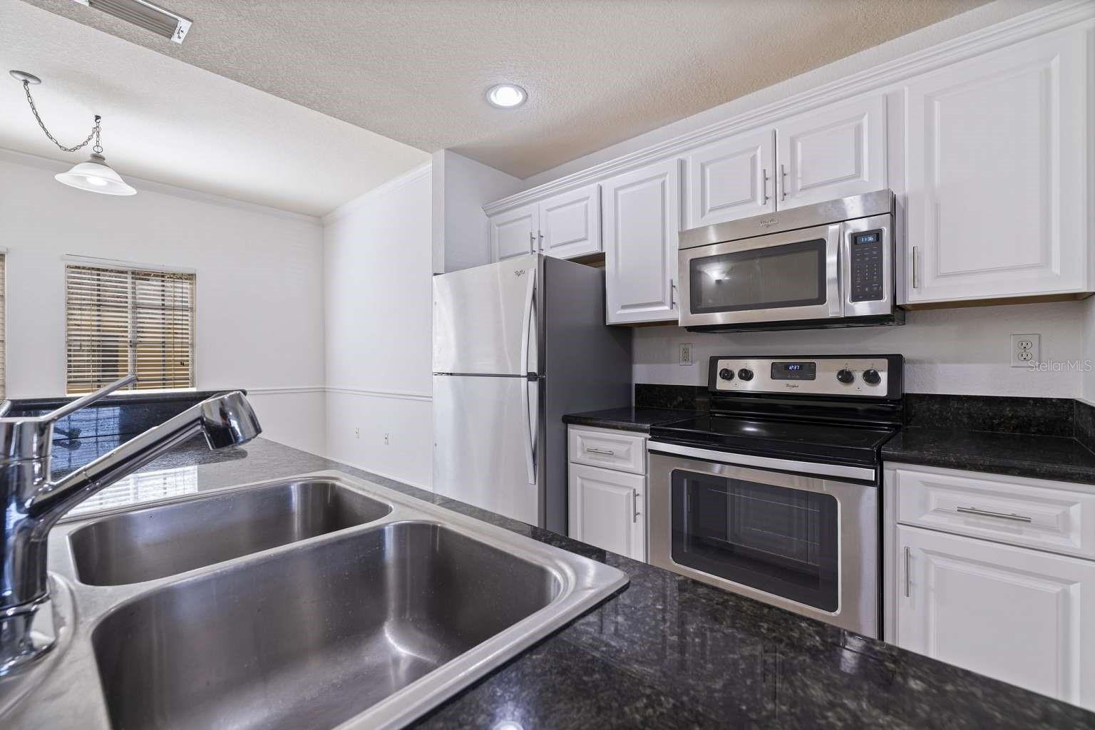 5252 W KENNEDY BLVD — photo 12