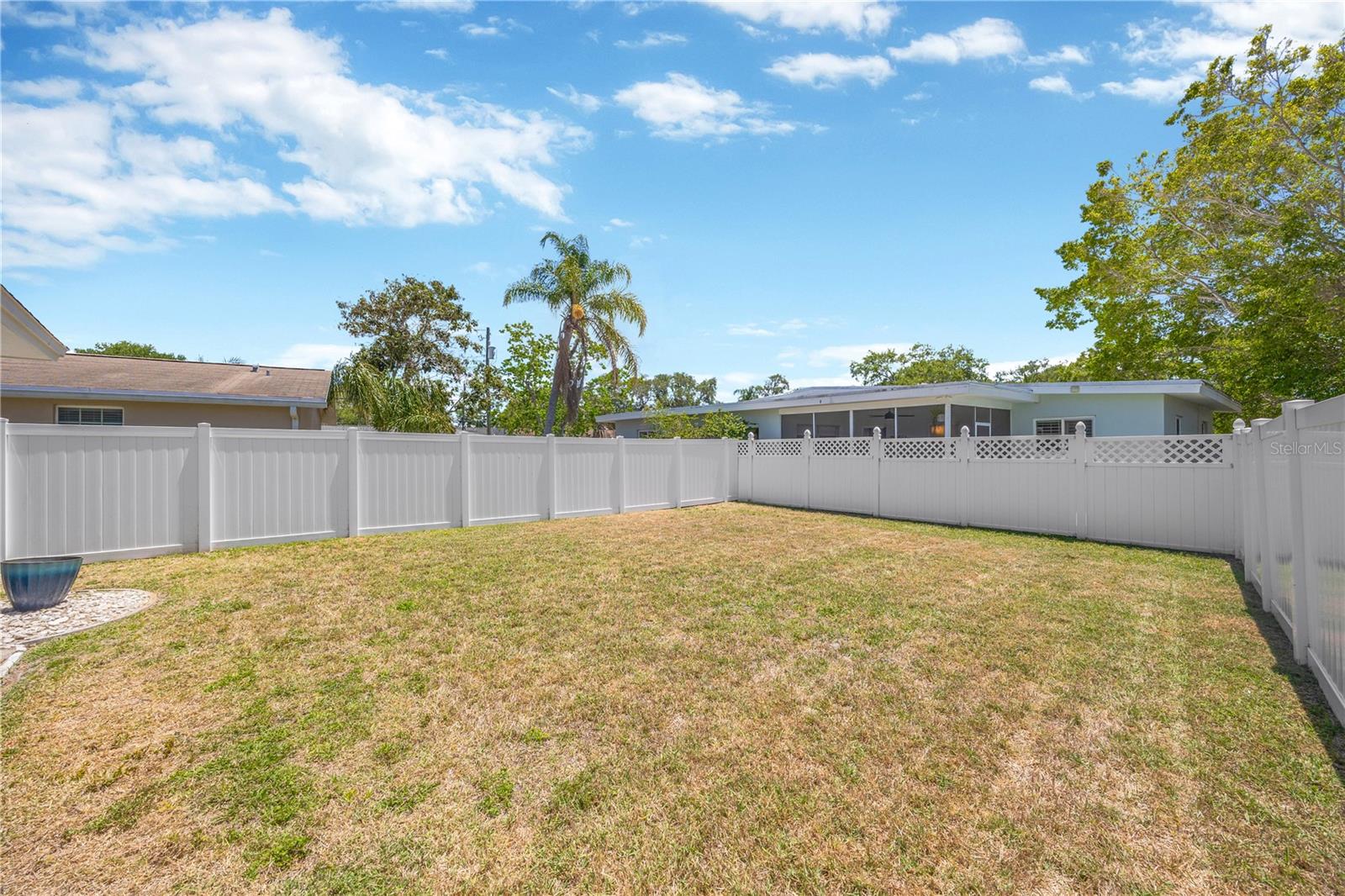 2155 EDYTHE DR — photo 42