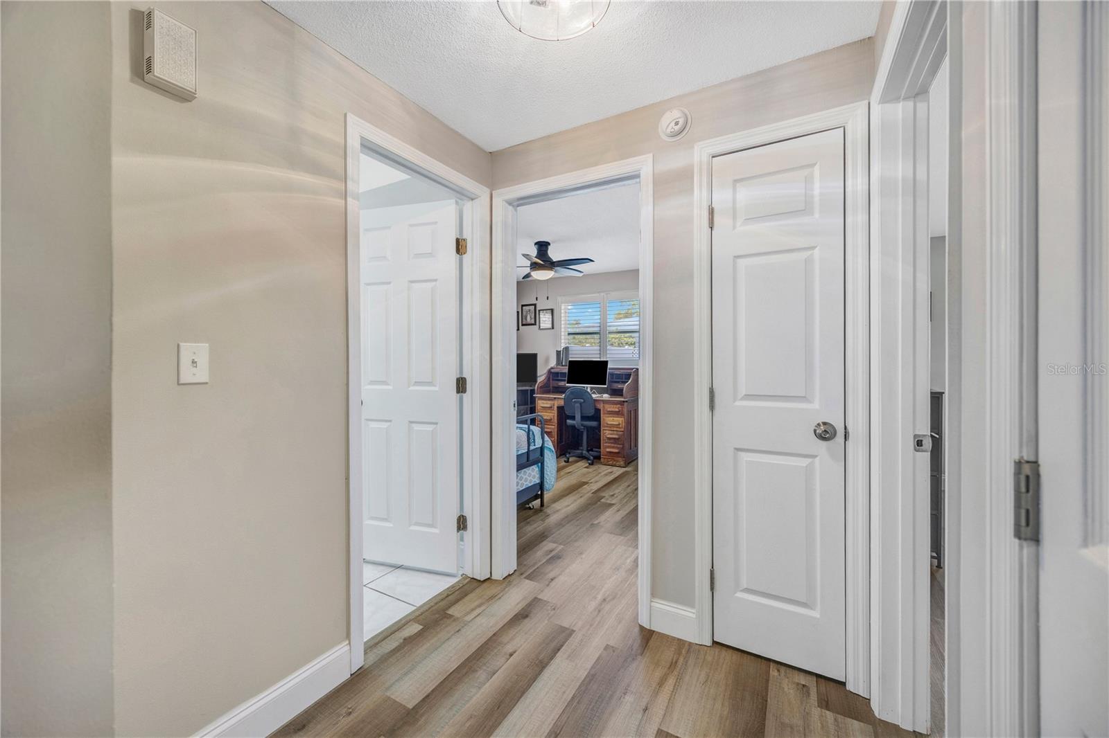 2155 EDYTHE DR — photo 18