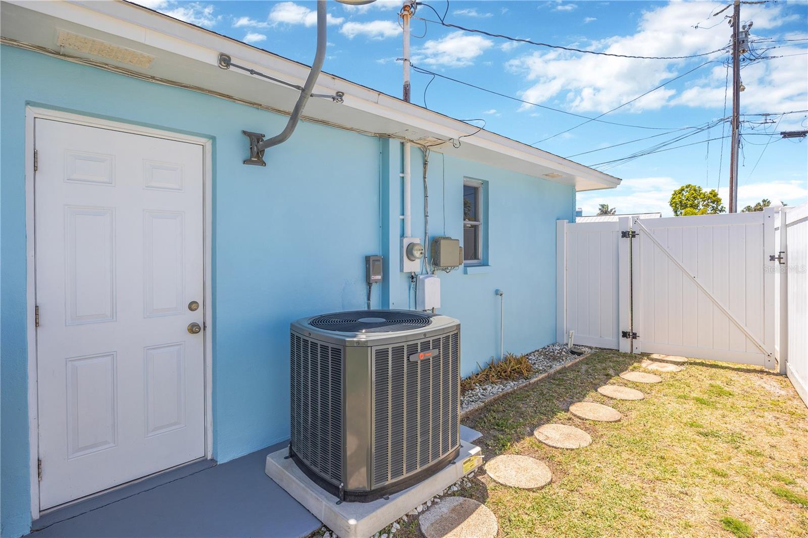 2155 EDYTHE DR — photo 39