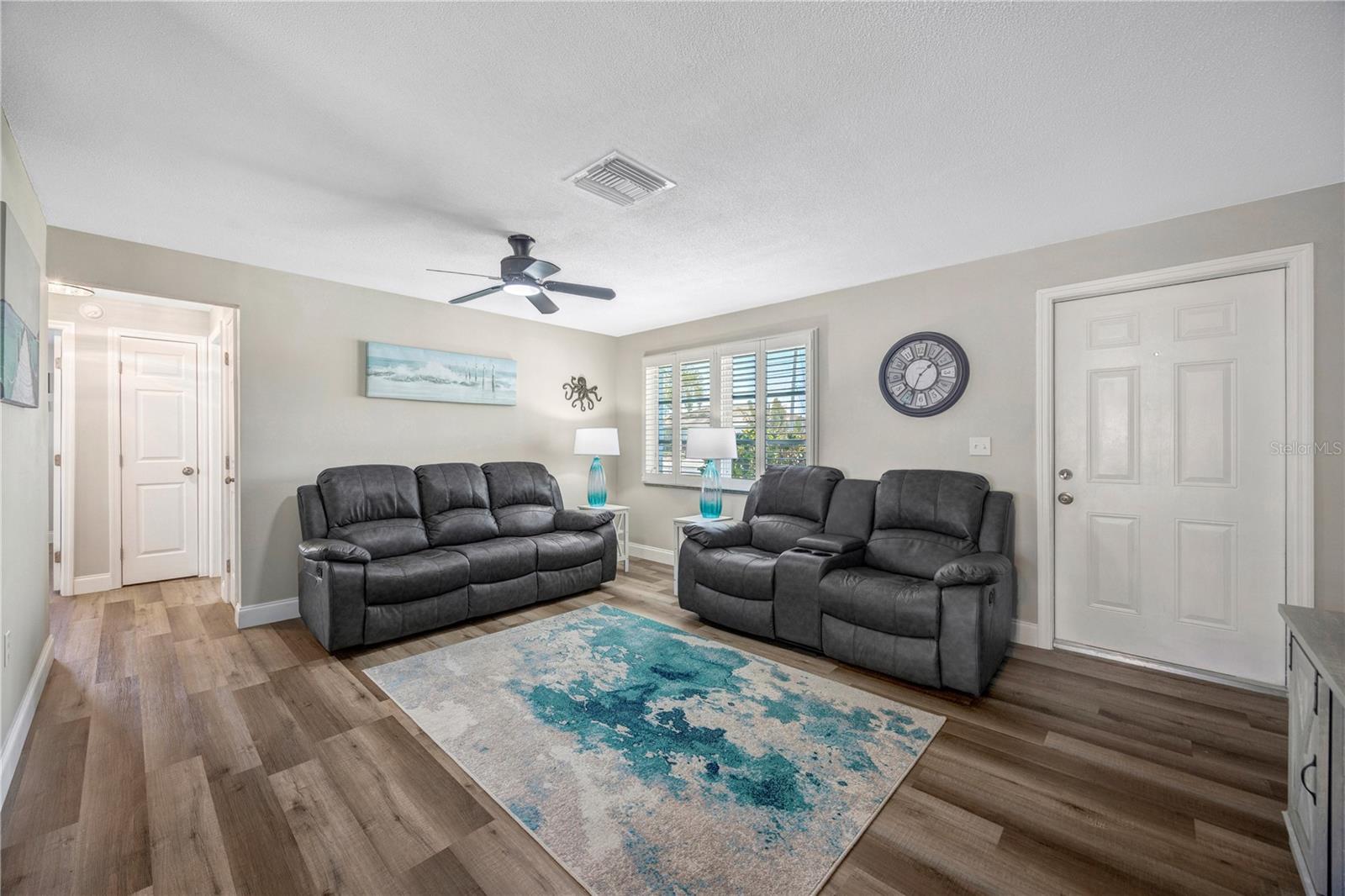2155 EDYTHE DR — photo 4