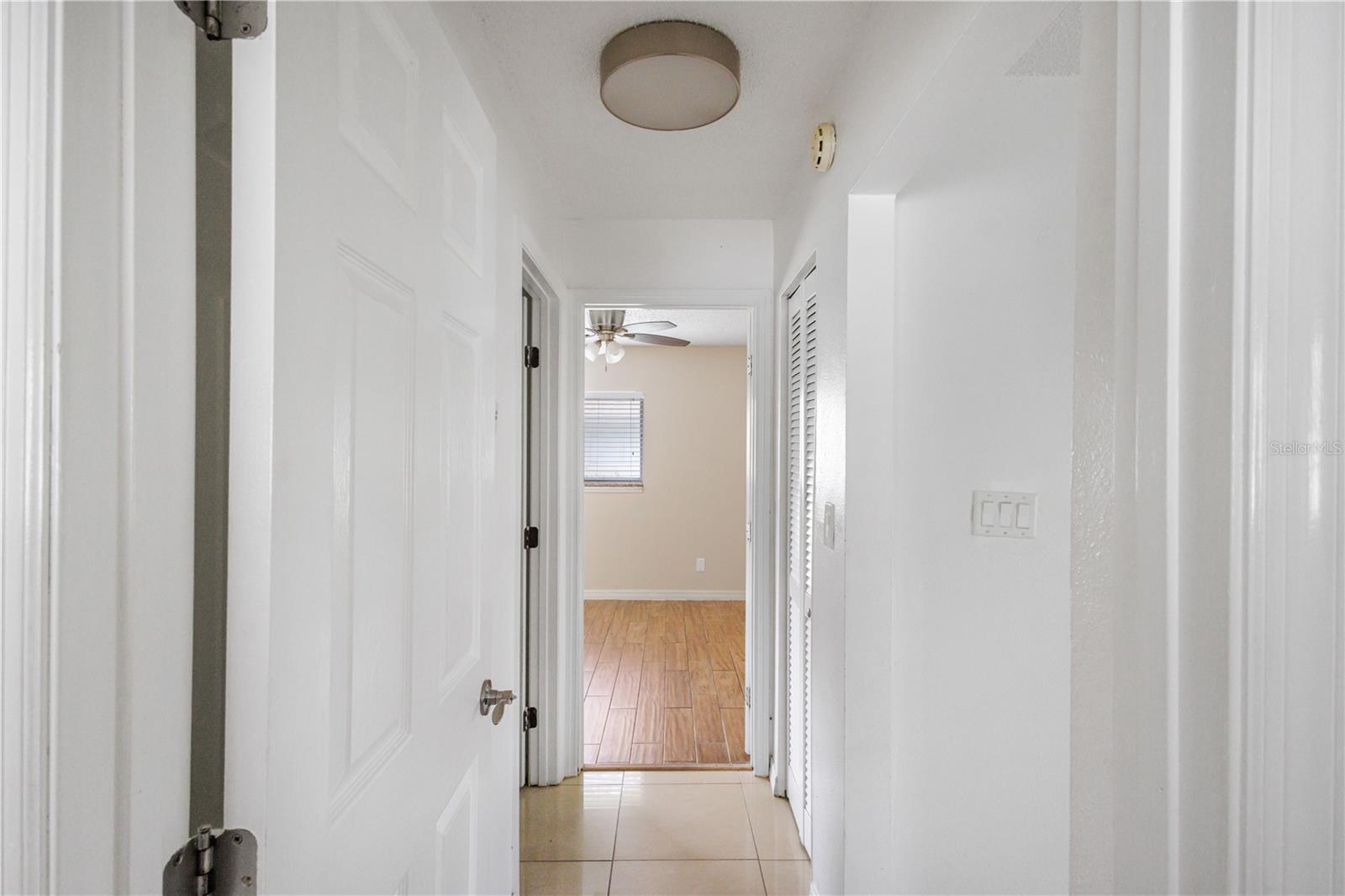 1831 BOUGH AVE #1 — photo 9