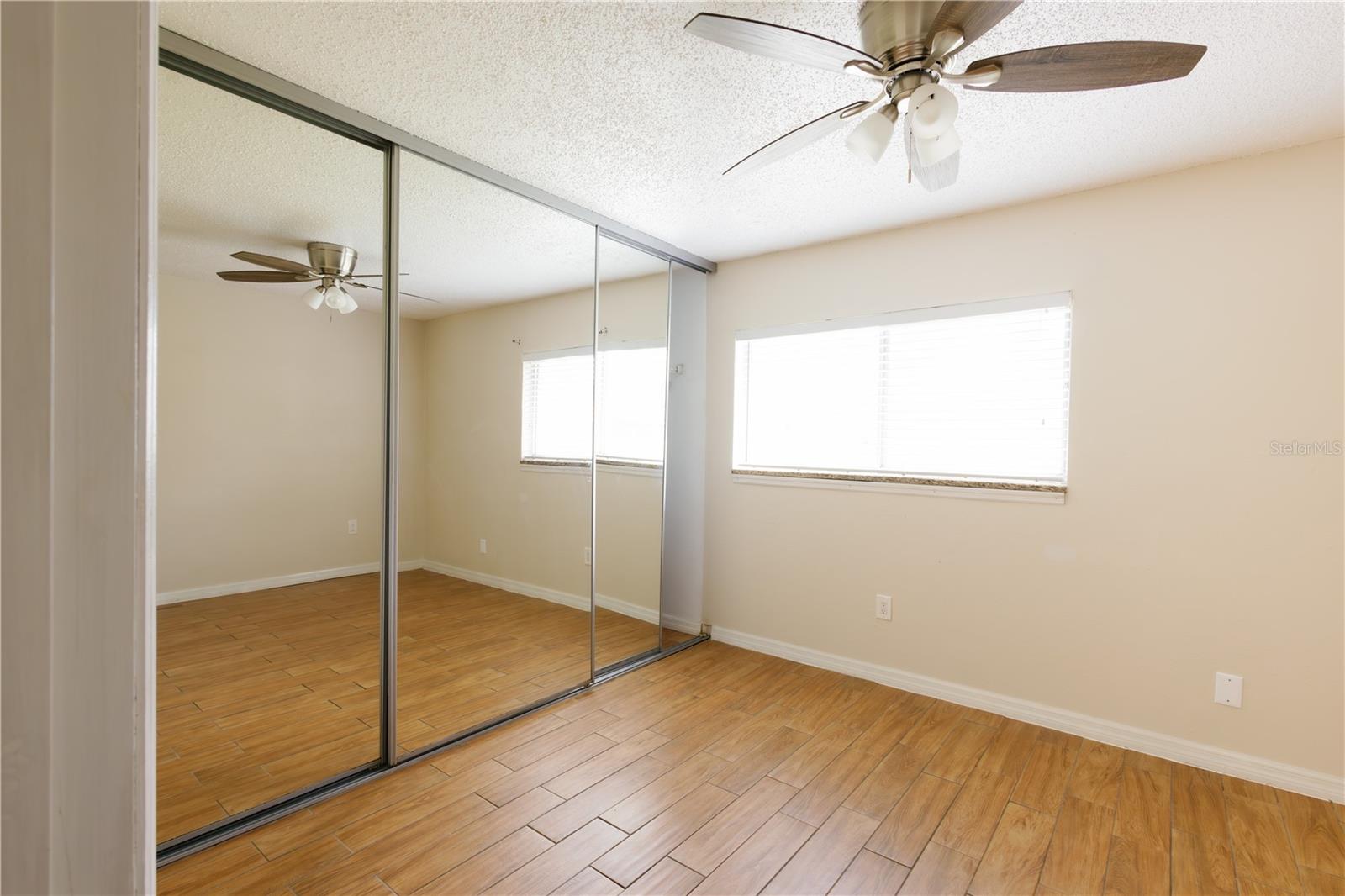 1831 BOUGH AVE #1 — photo 12