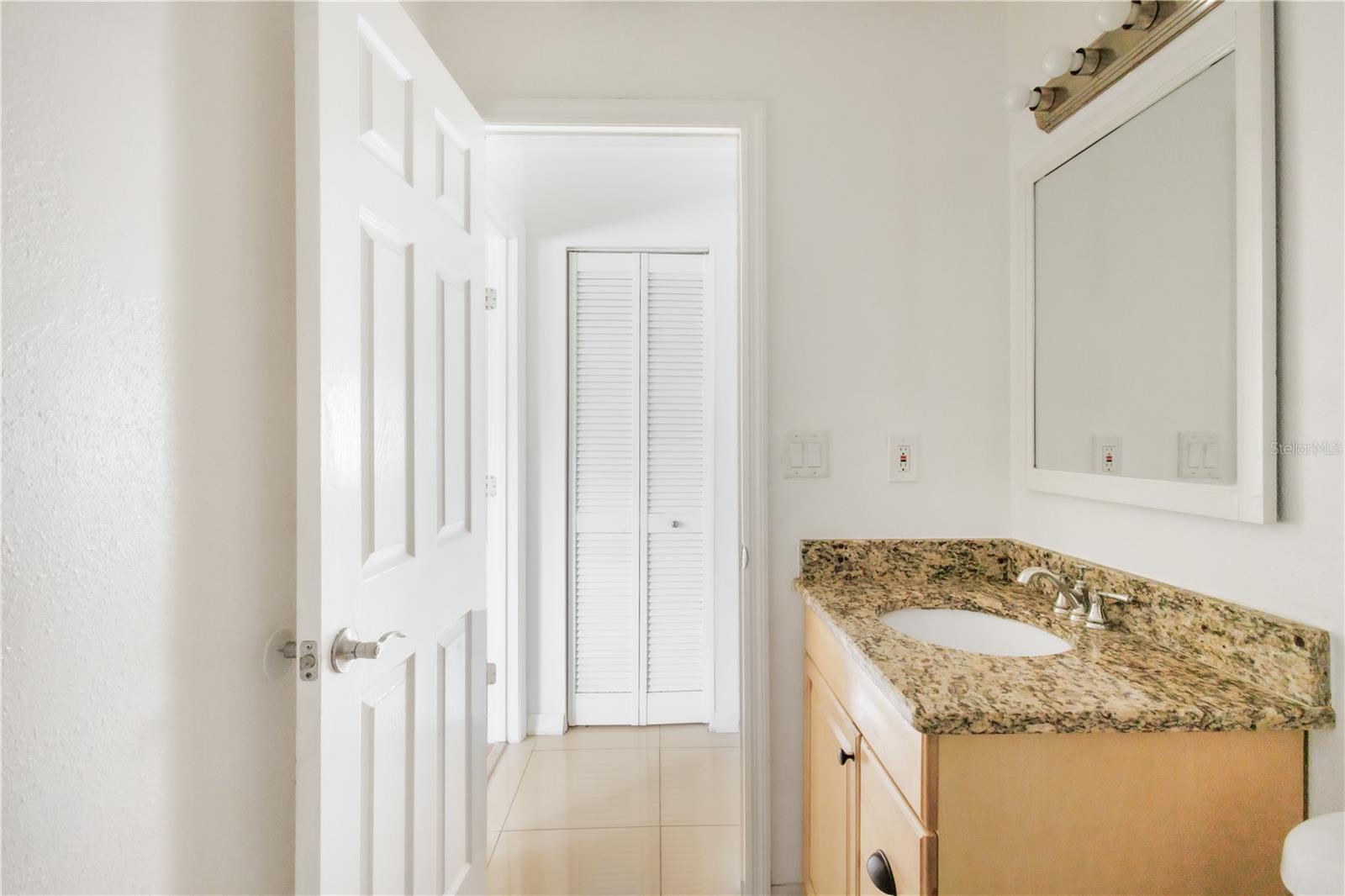1831 BOUGH AVE #1 — photo 11