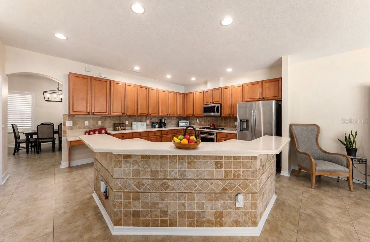 19328 AUTUMN WOODS AVE — photo 6