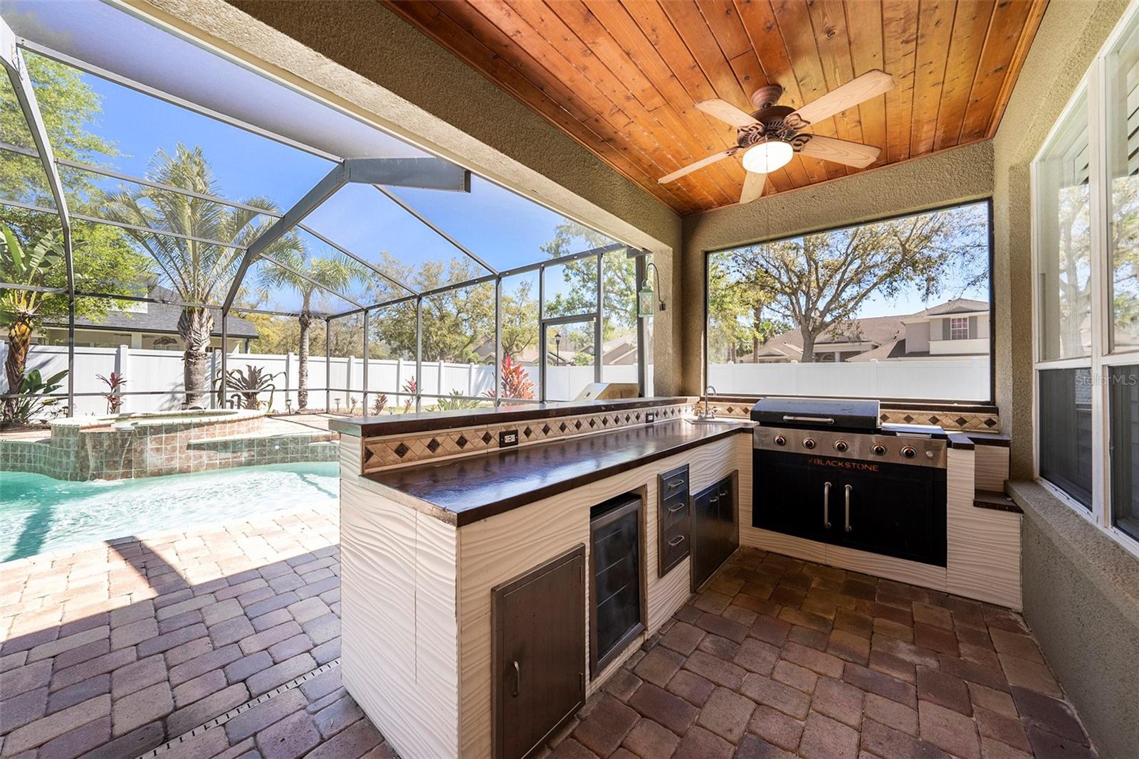 19328 AUTUMN WOODS AVE — photo 22