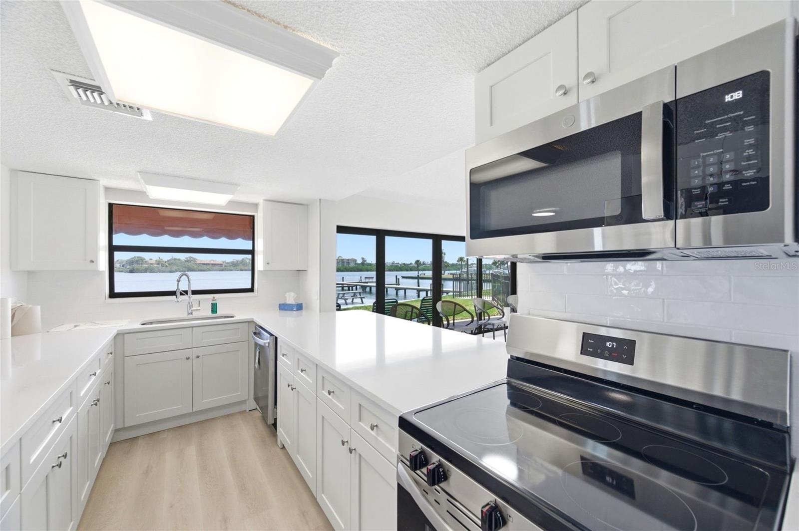 19701 GULF BLVD #417 — photo 46