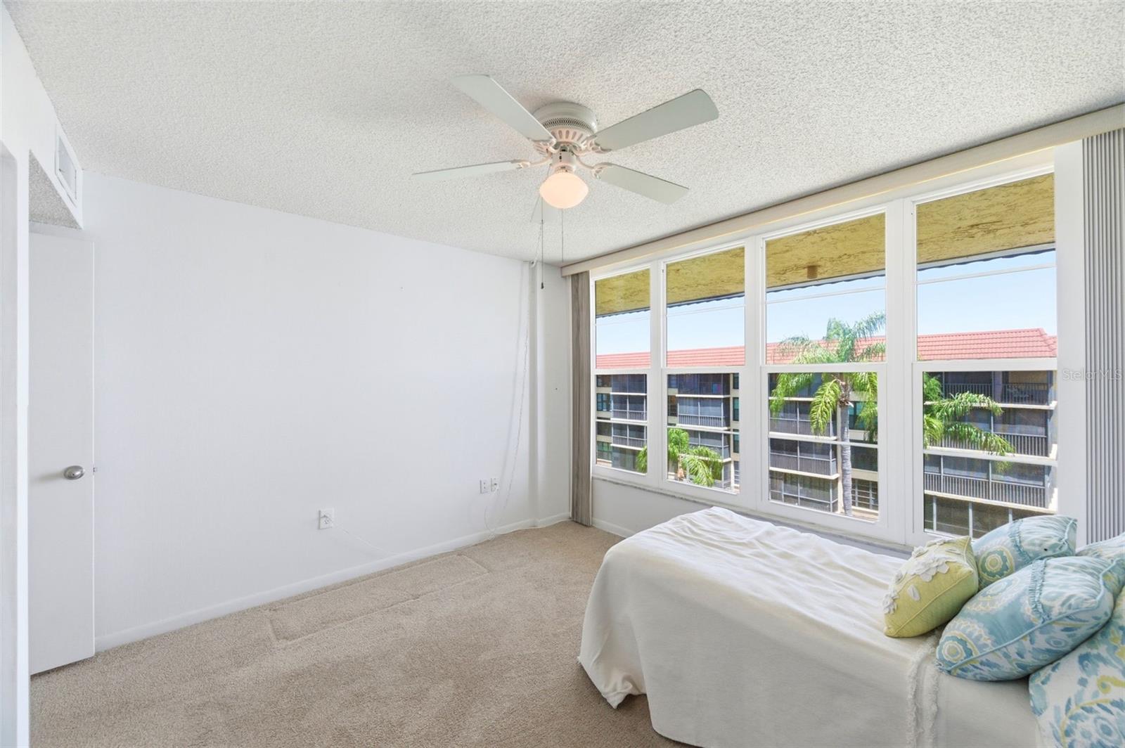19701 GULF BLVD #417 — photo 31