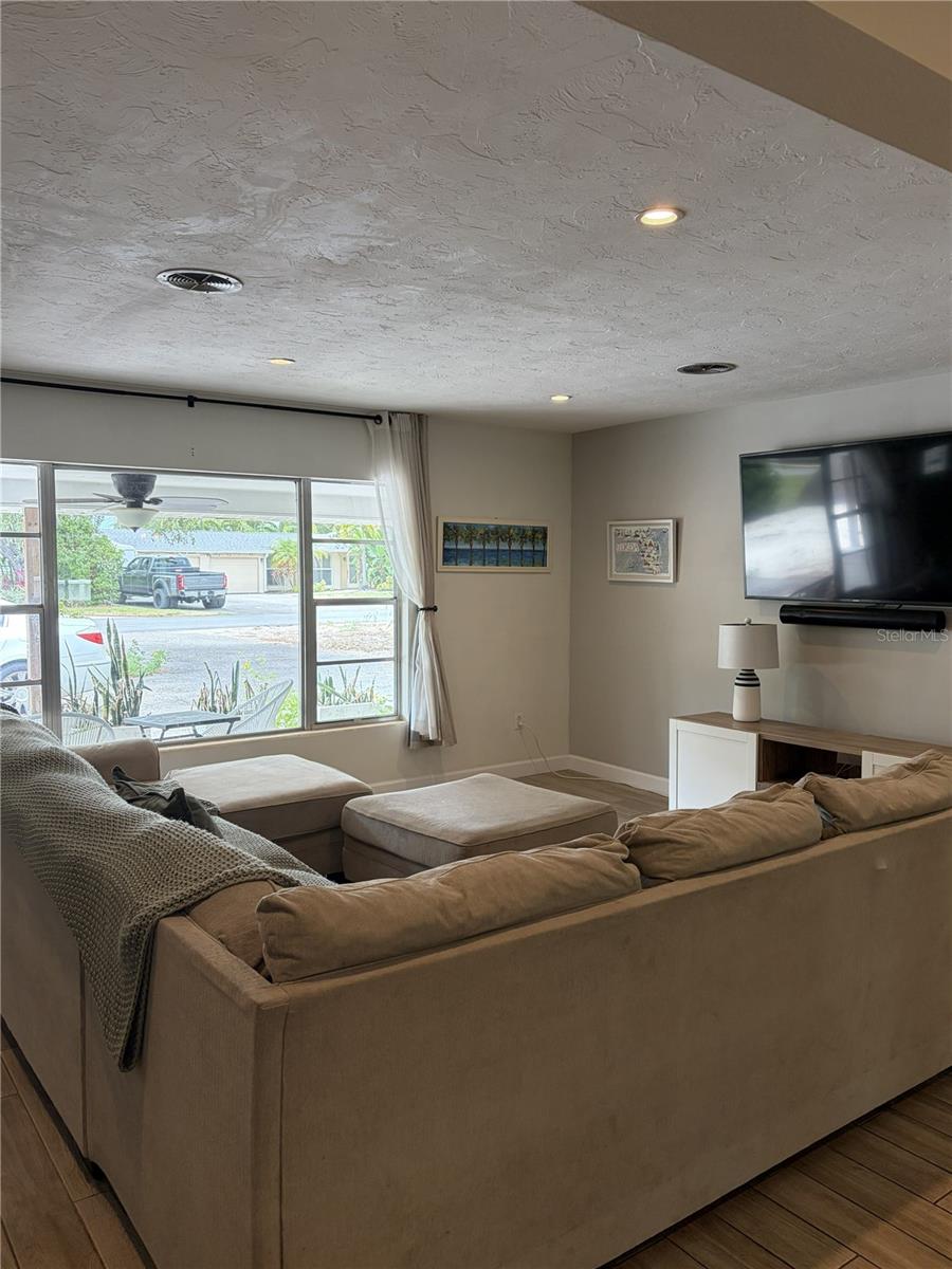 7503 STARFISH DR — photo 2