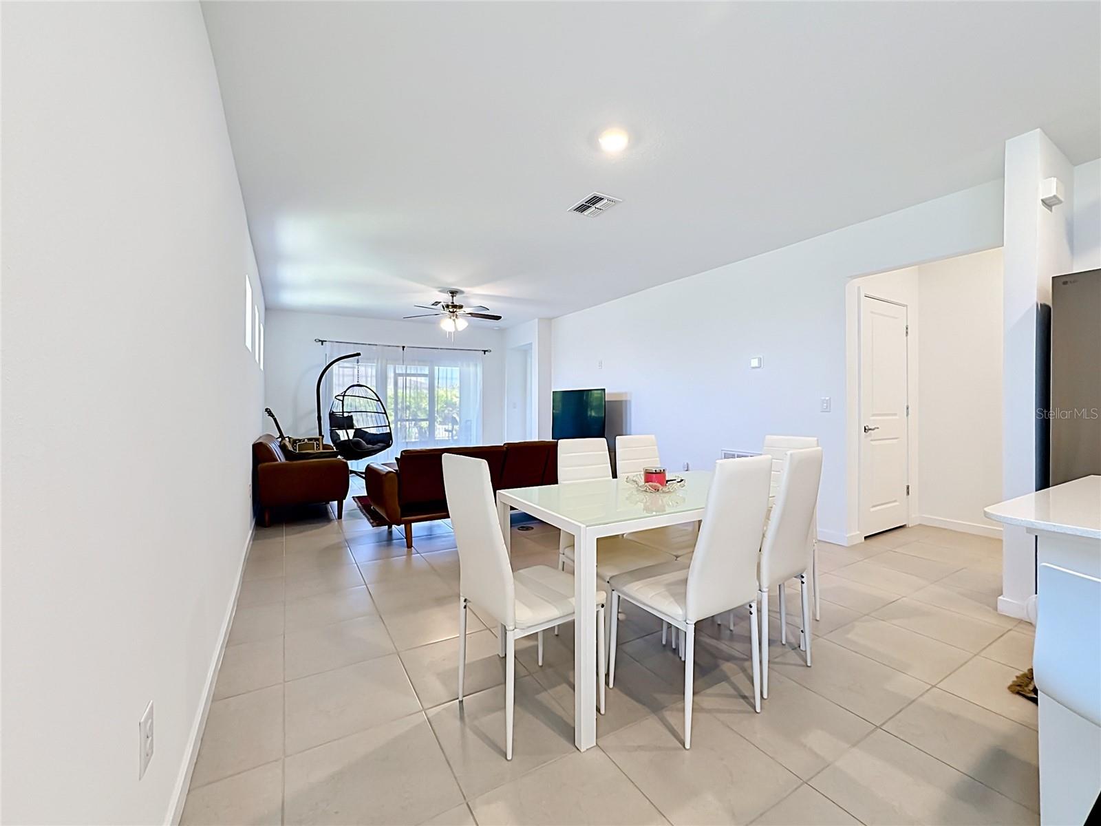6080 JENSEN VIEW AVE — photo 10