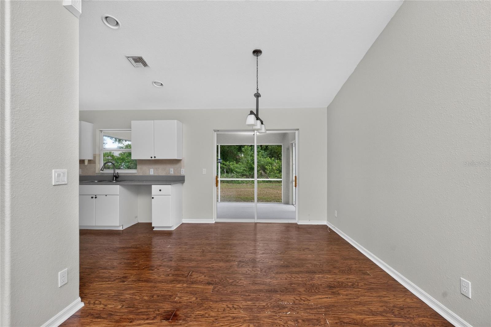 4436 MAURBACH TER — photo 14