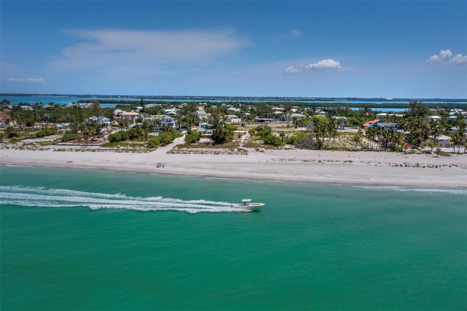 6351 GULF OF MEXICO DR — photo 10