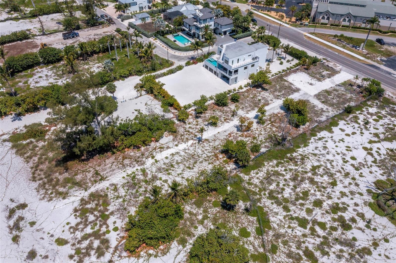 6351 GULF OF MEXICO DR — photo 4