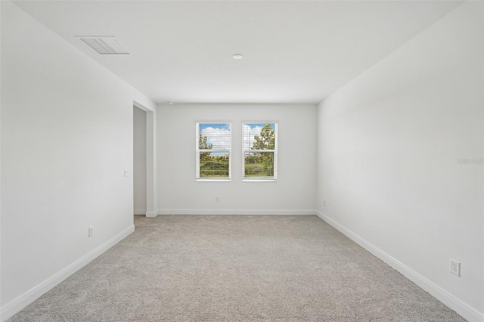 152 VISTERA BLVD — photo 18