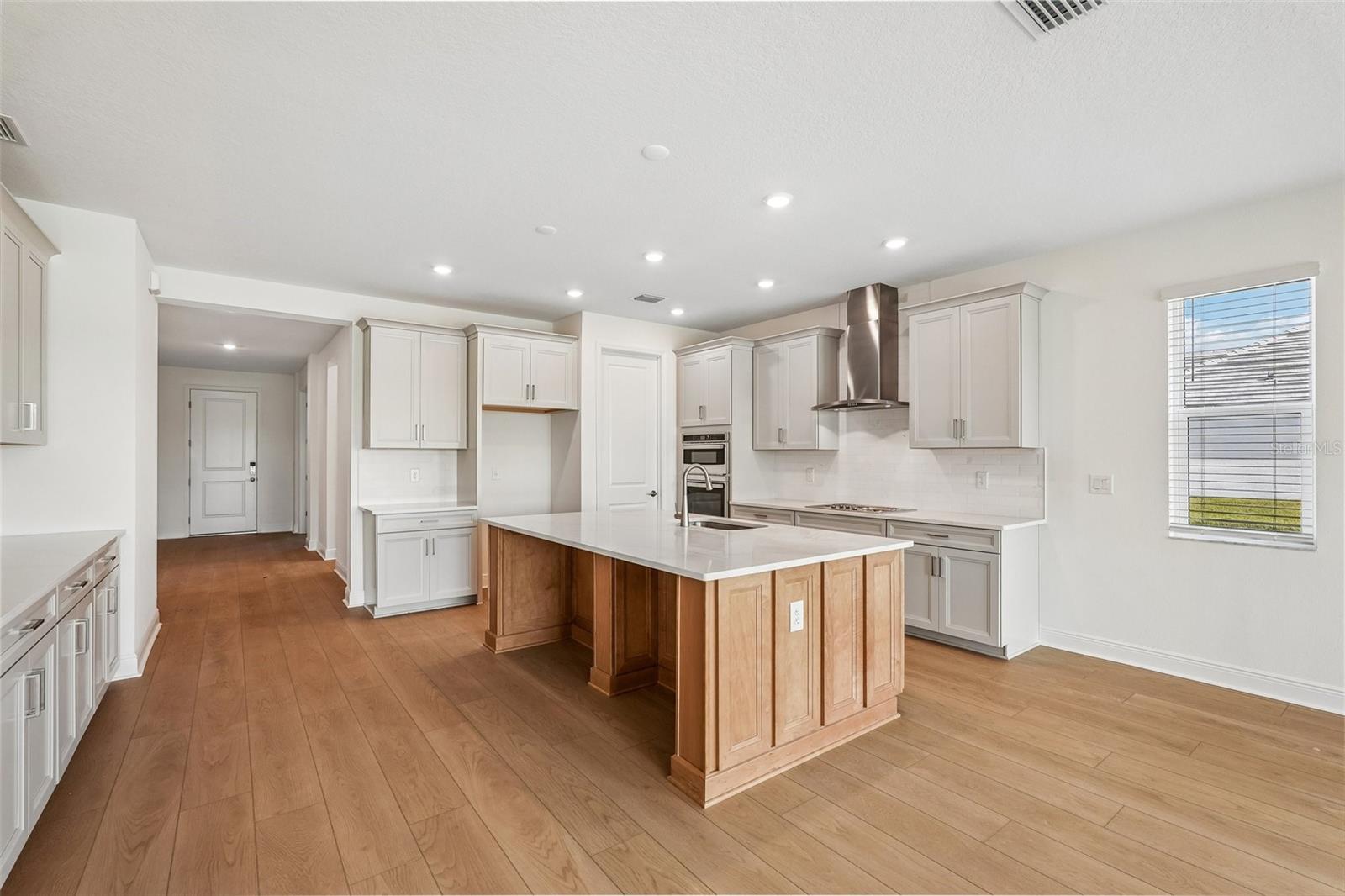 152 VISTERA BLVD — photo 3