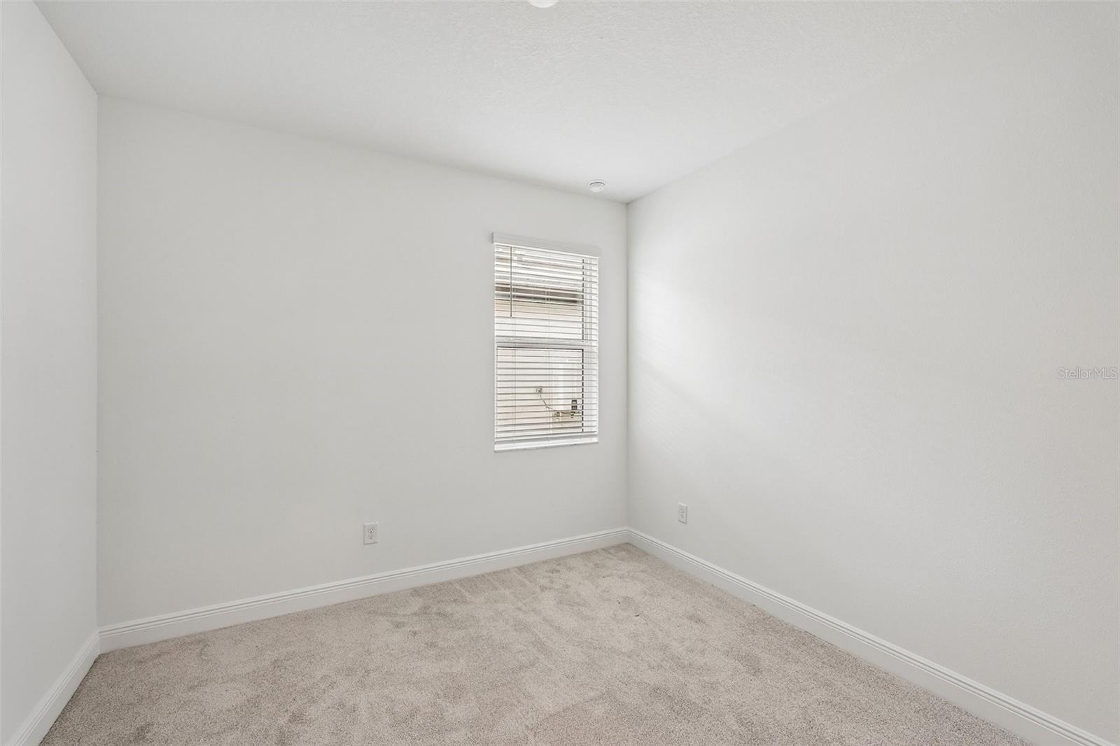 152 VISTERA BLVD — photo 15