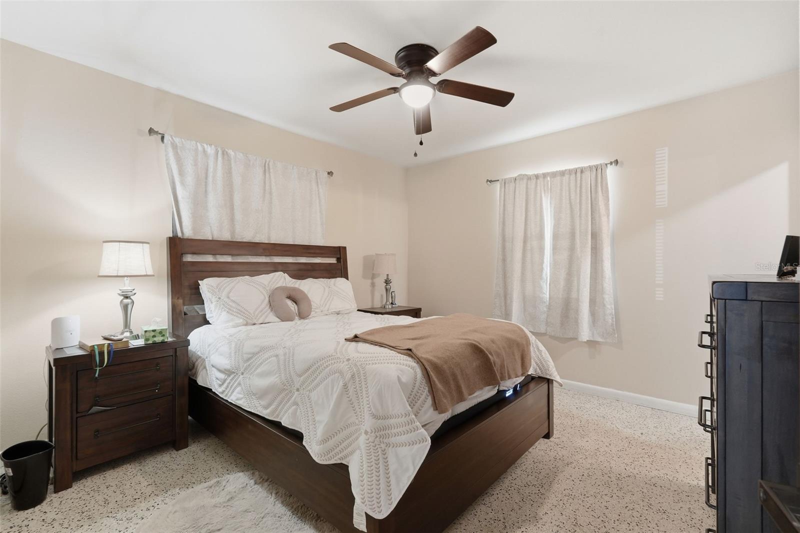 10107 N ASTER AVE — photo 27