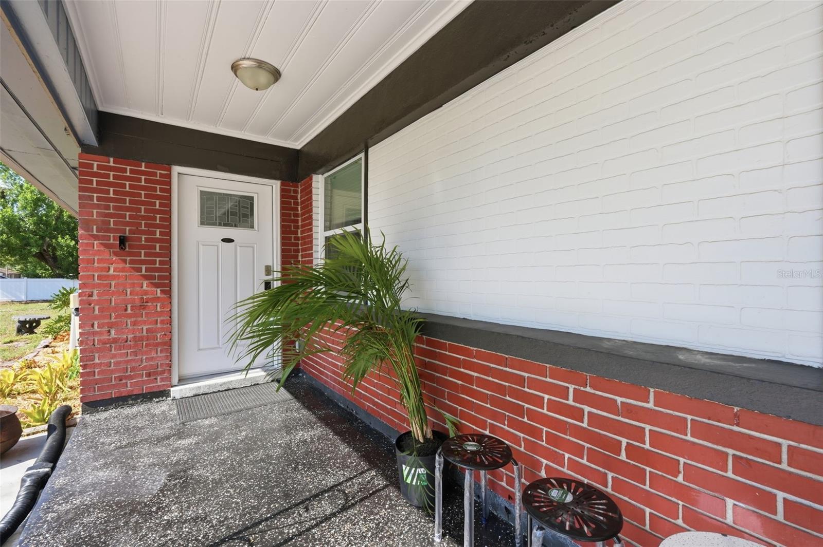 10107 N ASTER AVE — photo 4