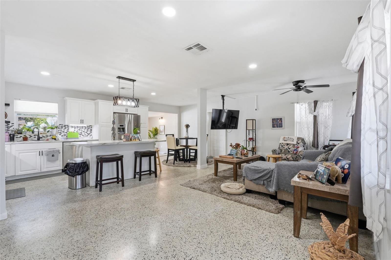 10107 N ASTER AVE — photo 34