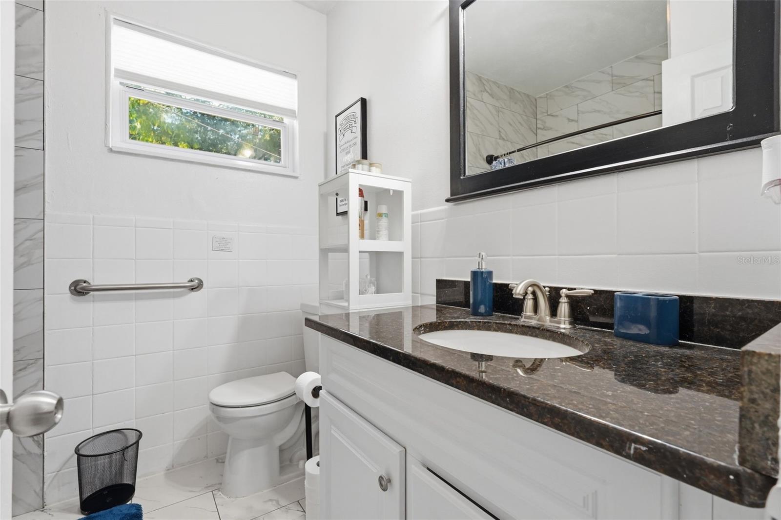 10107 N ASTER AVE — photo 15