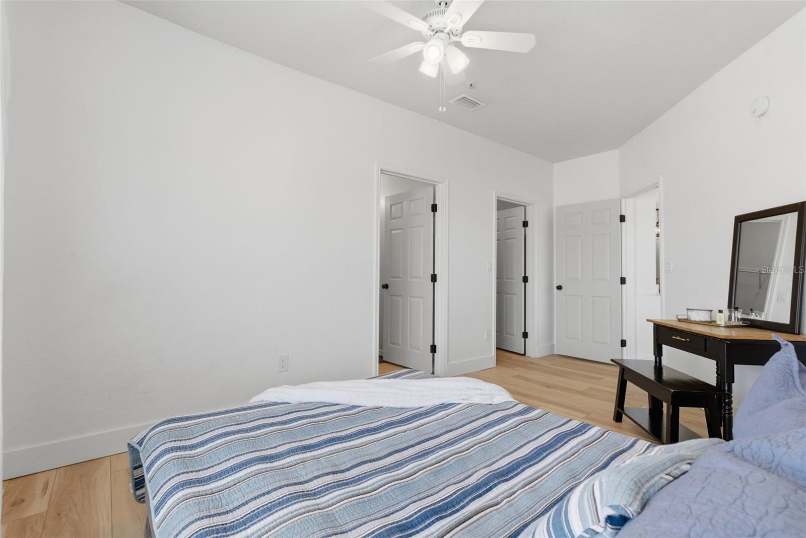4323 BAYSIDE VILLAGE DR #312 — photo 22