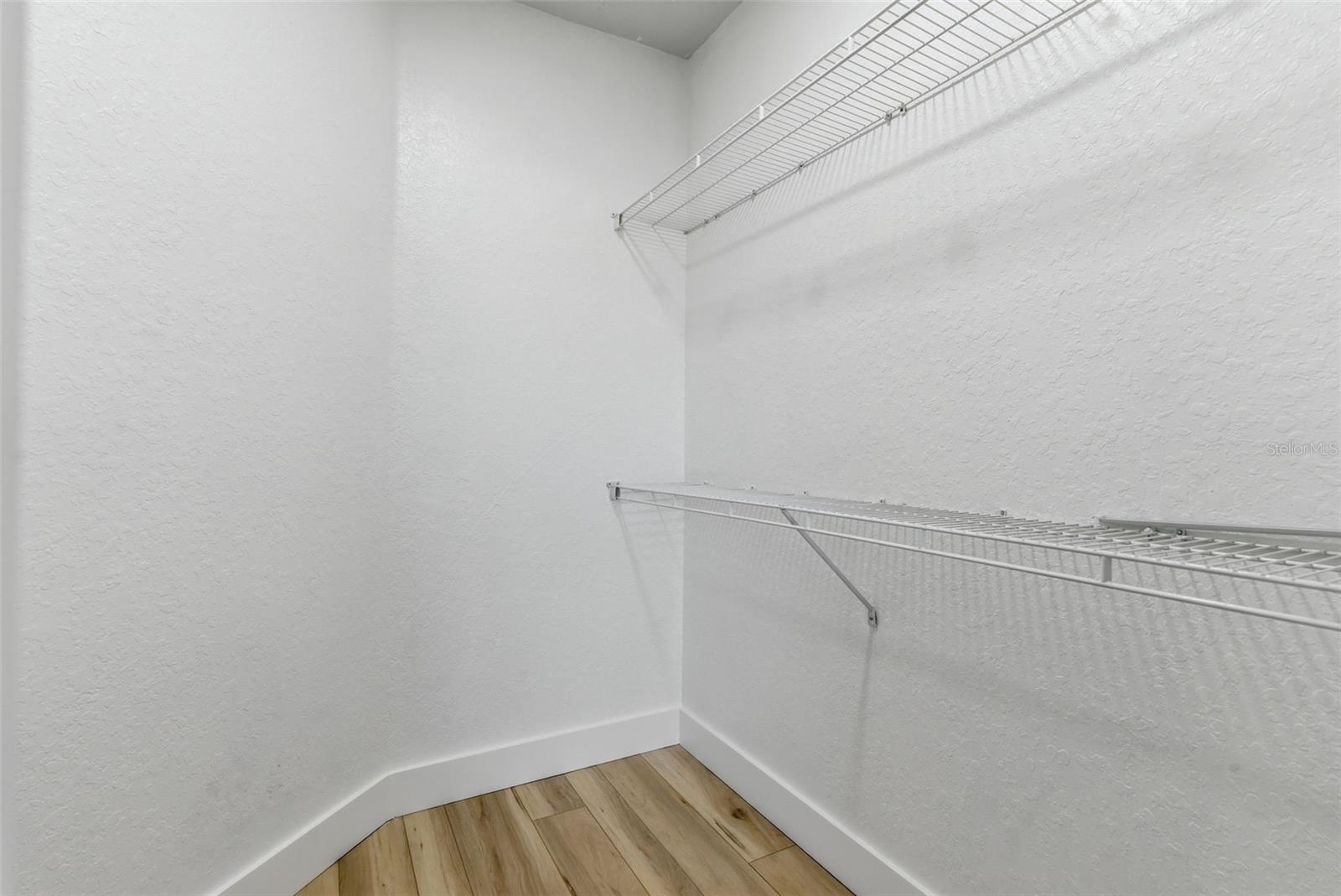 4323 BAYSIDE VILLAGE DR #312 — photo 27
