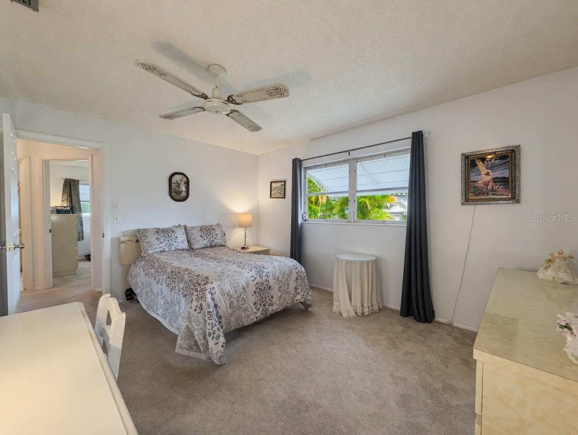 2225 ORANGE BLOSSOM LN — photo 8