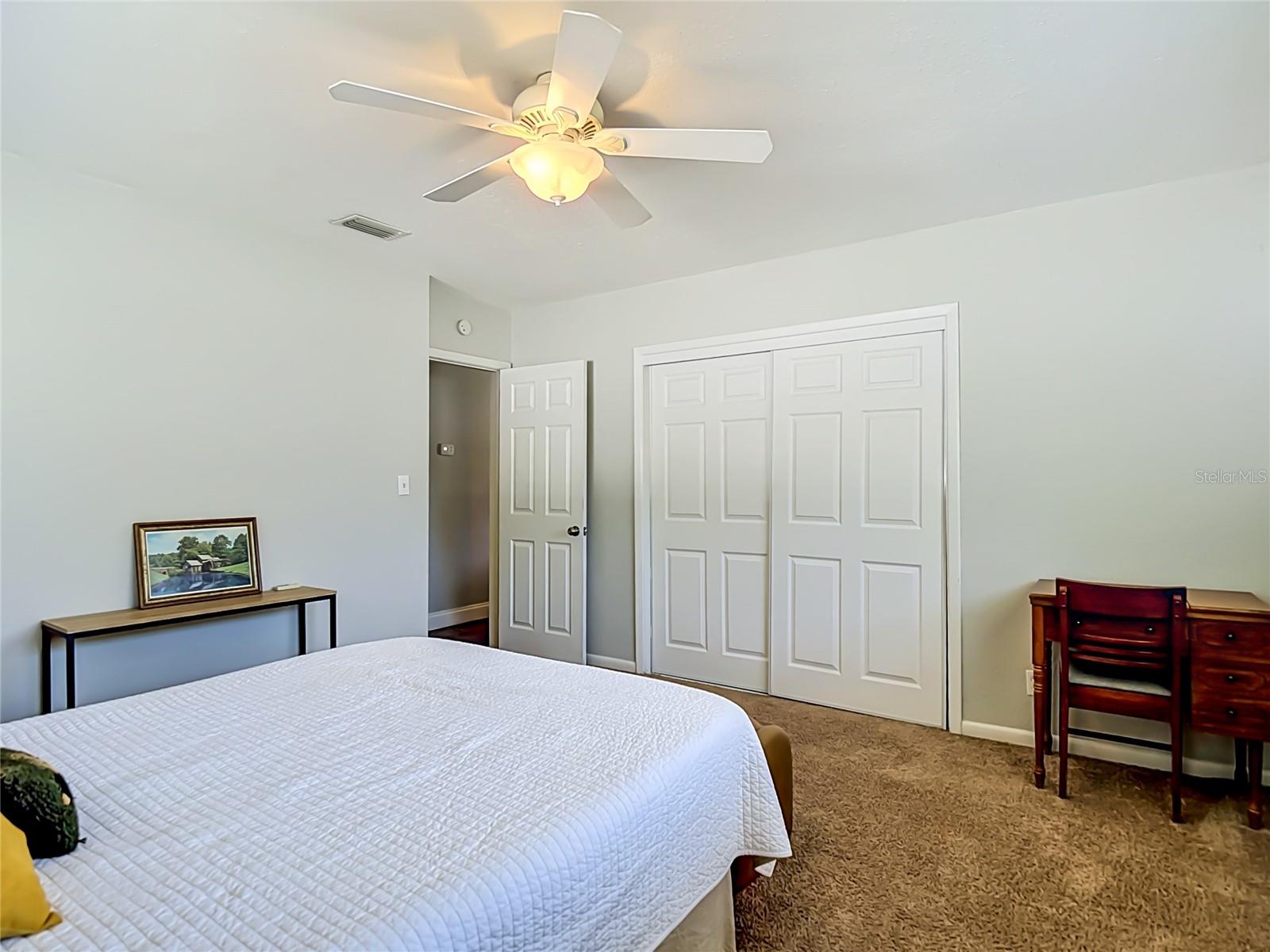 135 CONNIE AVE — photo 14