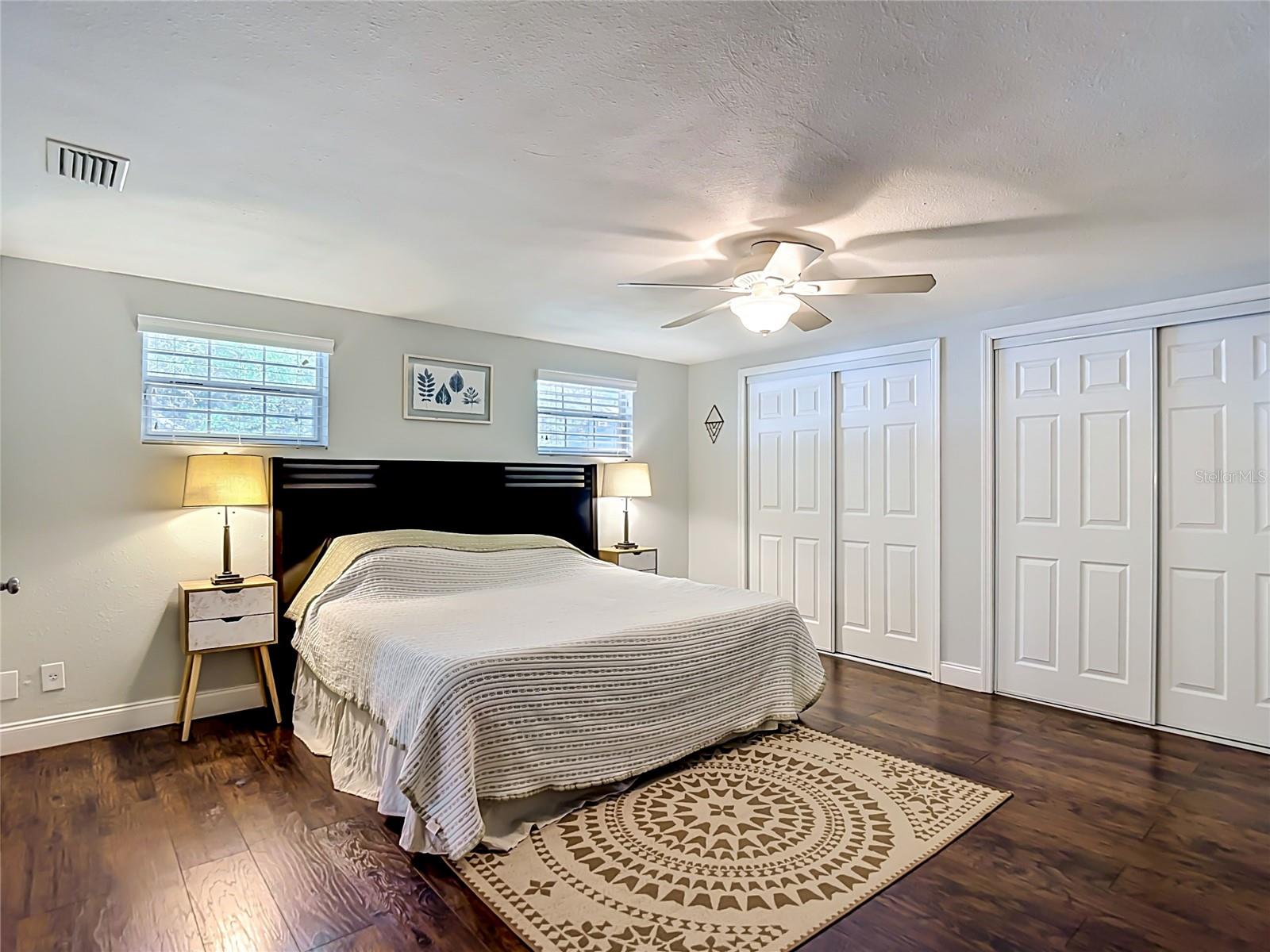 135 CONNIE AVE — photo 10