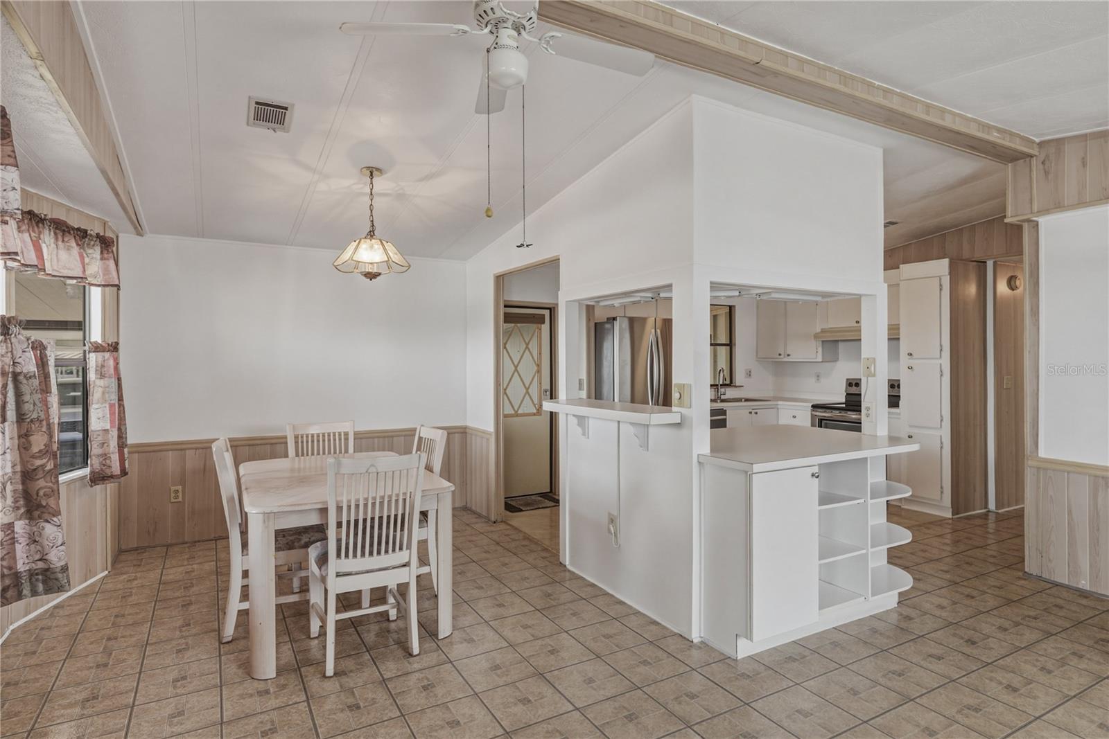 3201 HIDDEN LAKE DR — photo 17