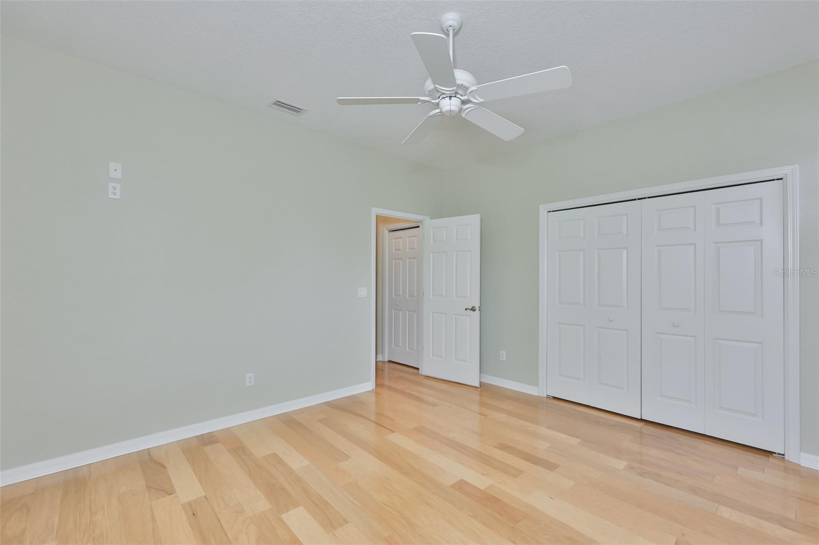 1368 EMERALD DUNES DR — photo 30
