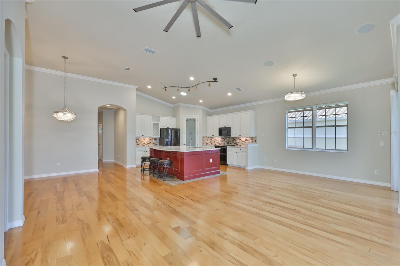1368 EMERALD DUNES DR — photo 24