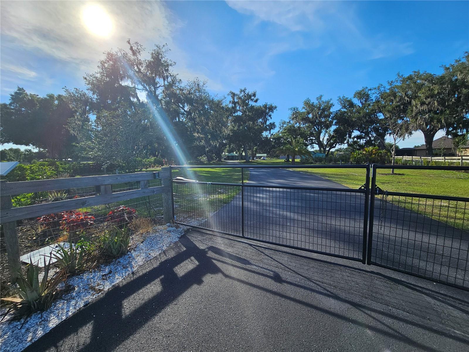 5925 SPENCER PARRISH RD — photo 31