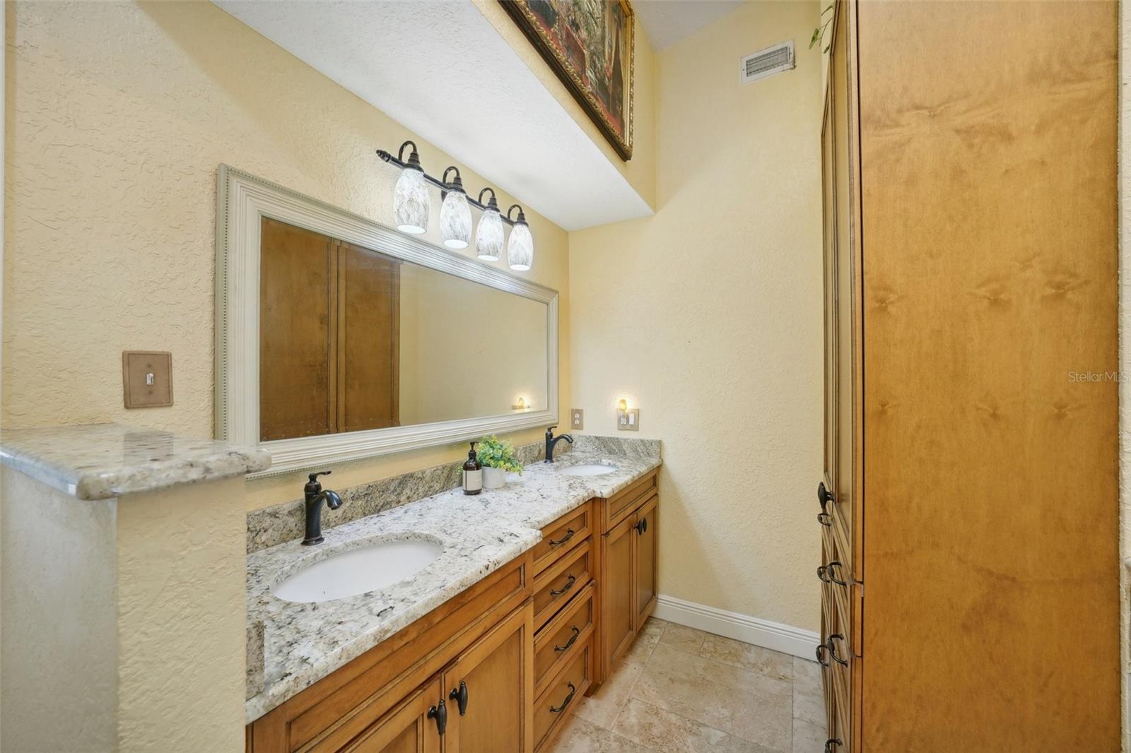 637 PINELLAS BAYWAY #105 — photo 29