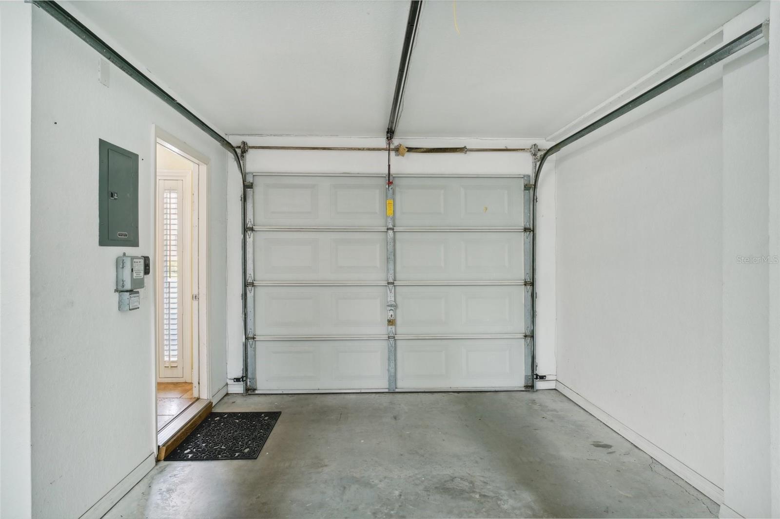 637 PINELLAS BAYWAY #105 — photo 40