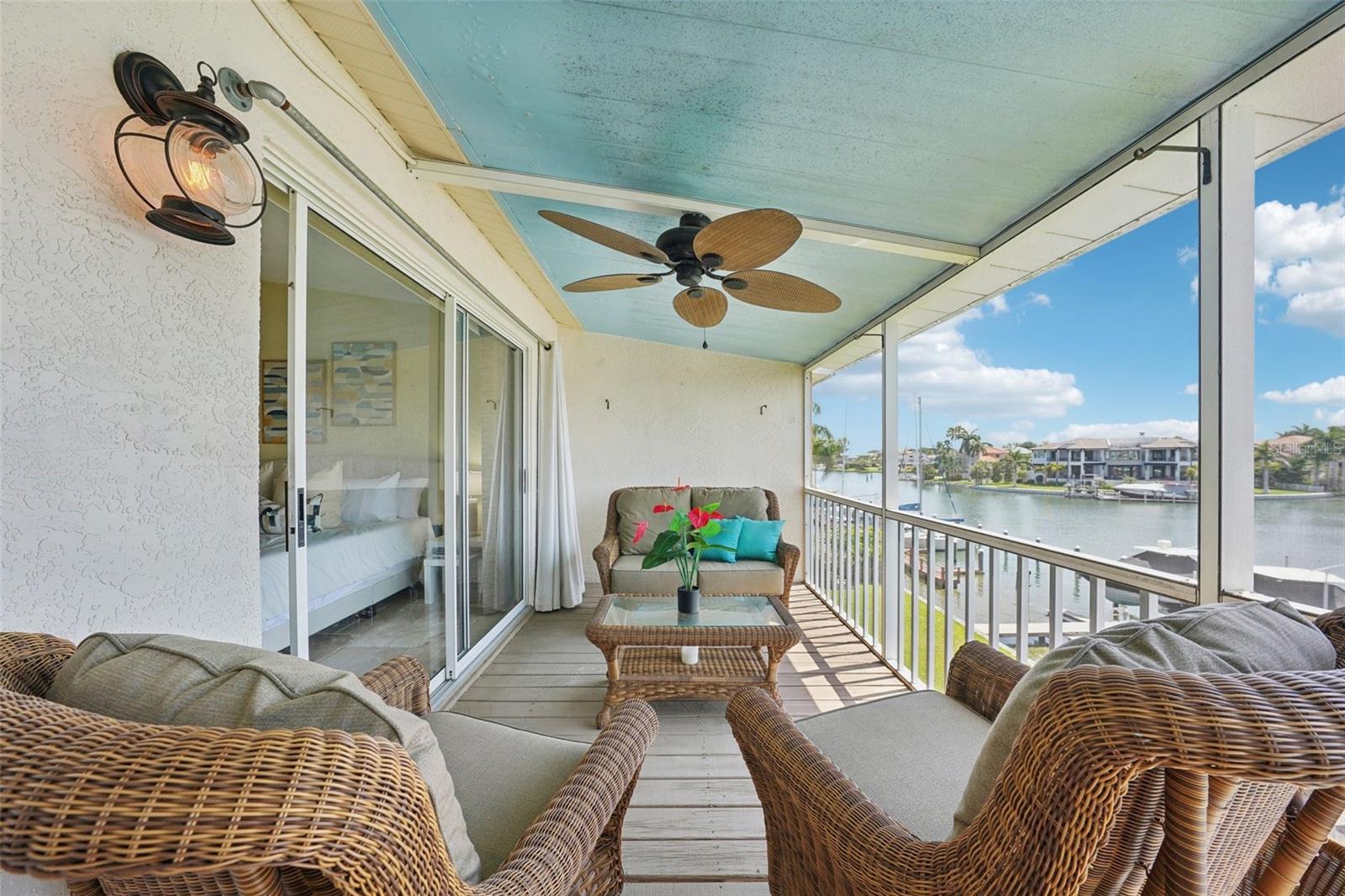 637 PINELLAS BAYWAY #105 — photo 35