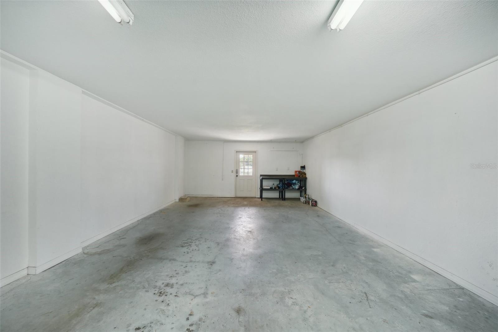 637 PINELLAS BAYWAY #105 — photo 39