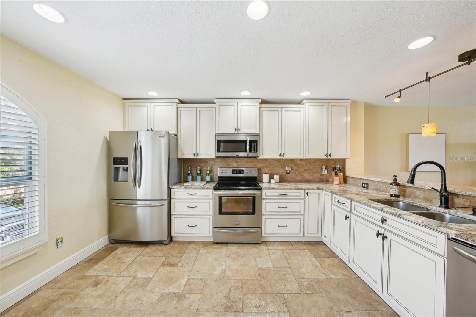 637 PINELLAS BAYWAY #105 — photo 13