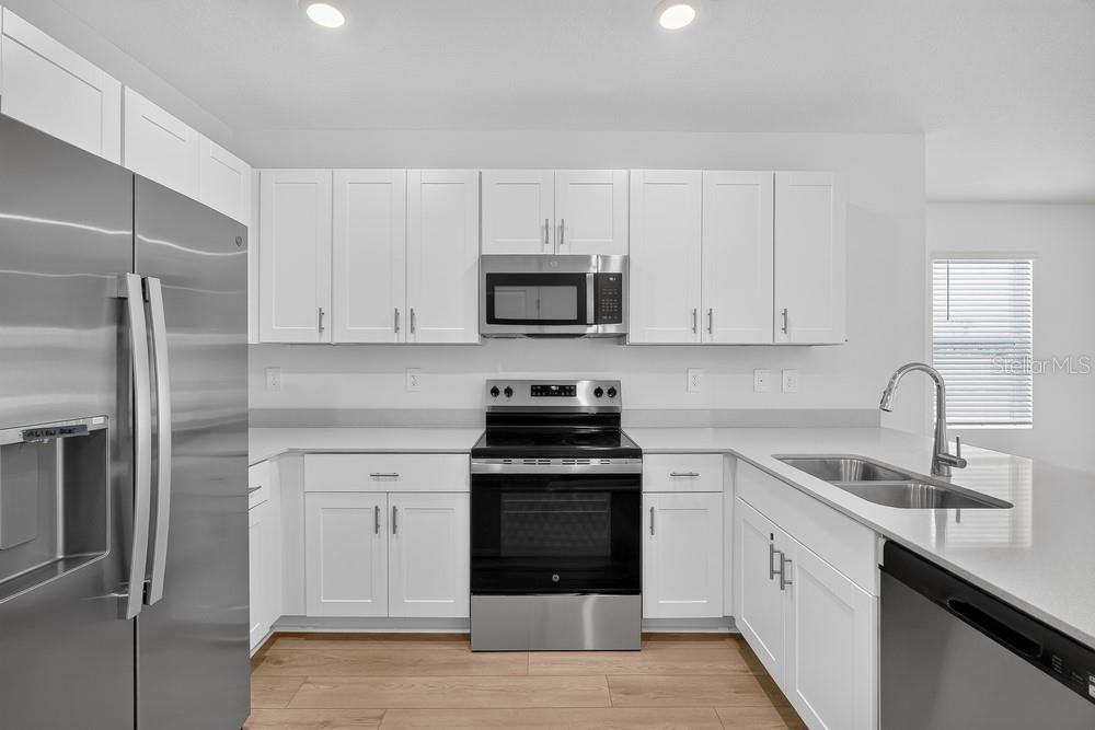 13747 SQUALL LN — photo 8