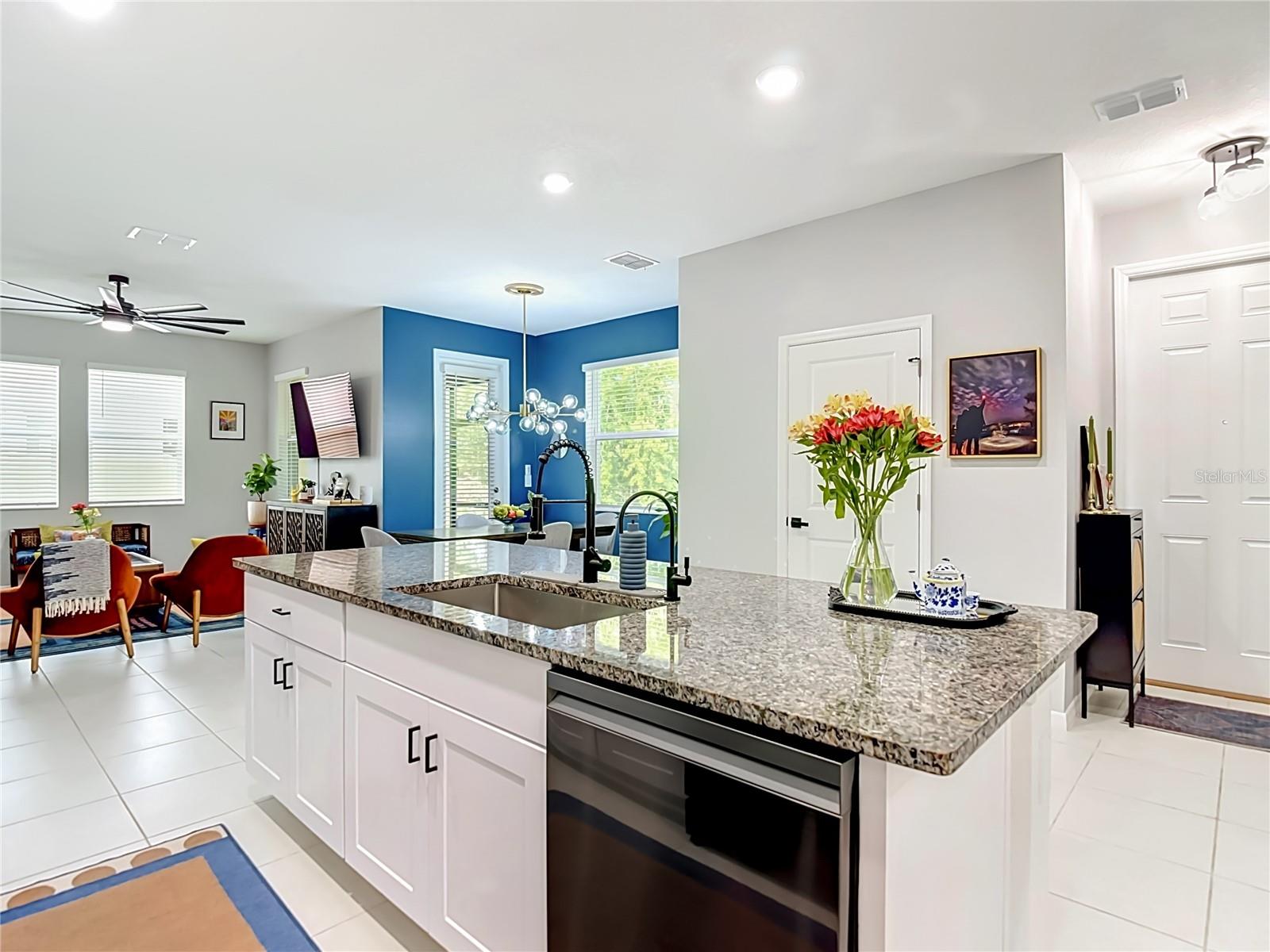 10801 FORT WHITE CT — photo 19