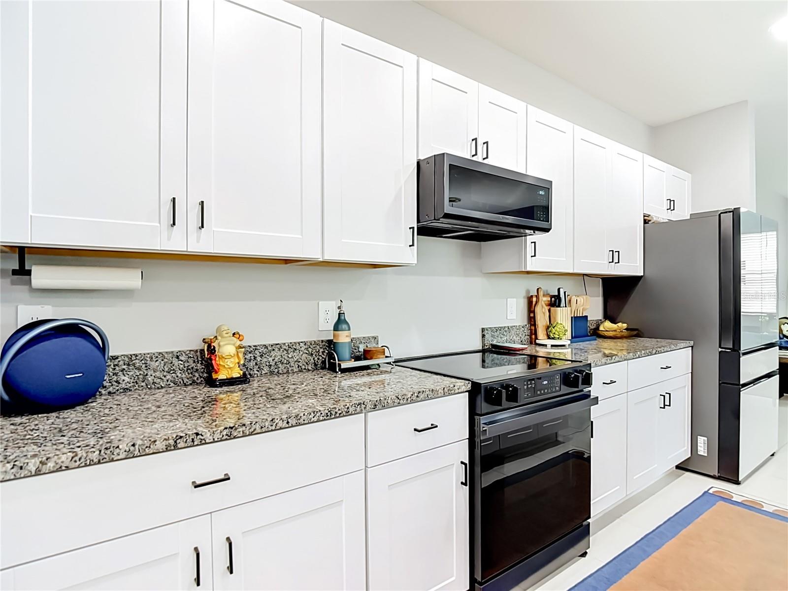 10801 FORT WHITE CT — photo 16