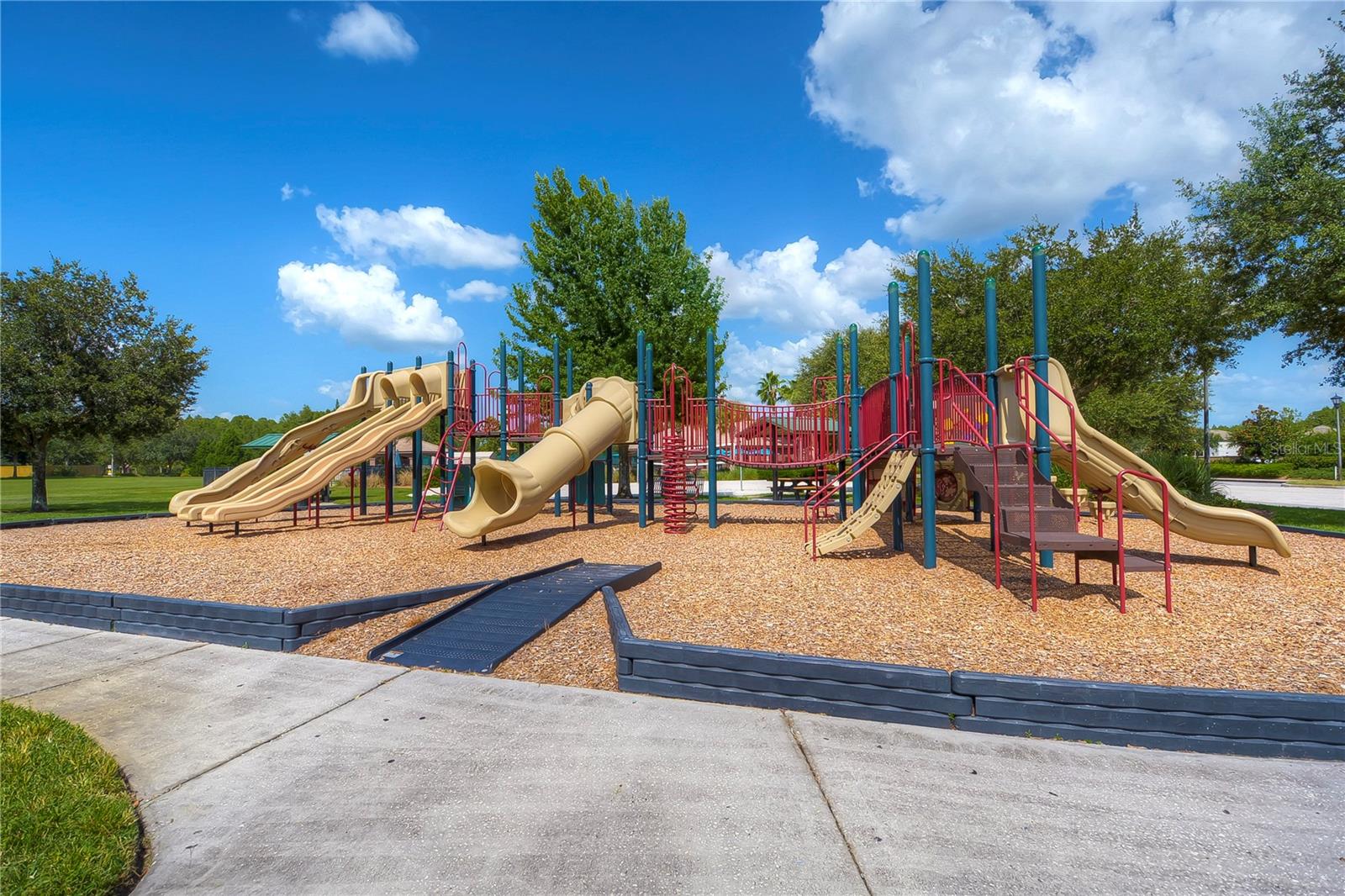 2938 LOCHCARRON DR — photo 44